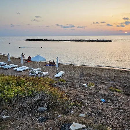 103 Regina Gardens *