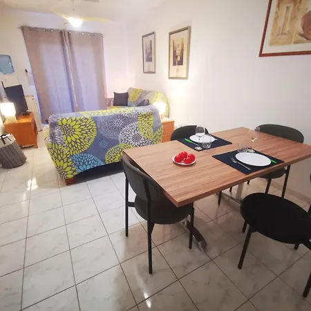 103 Regina Gardens *