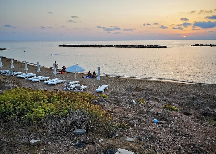 103 Regina Gardens *