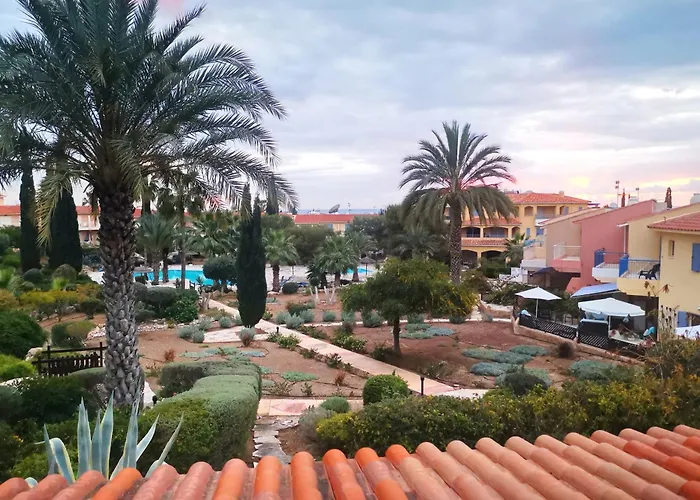 103 Regina Gardens *