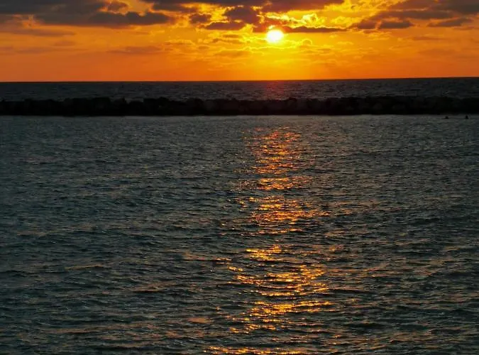 103 Regina Gardens * Paphos