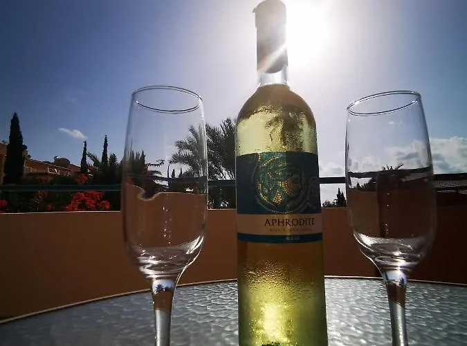 103 Regina Gardens Lägenhet *