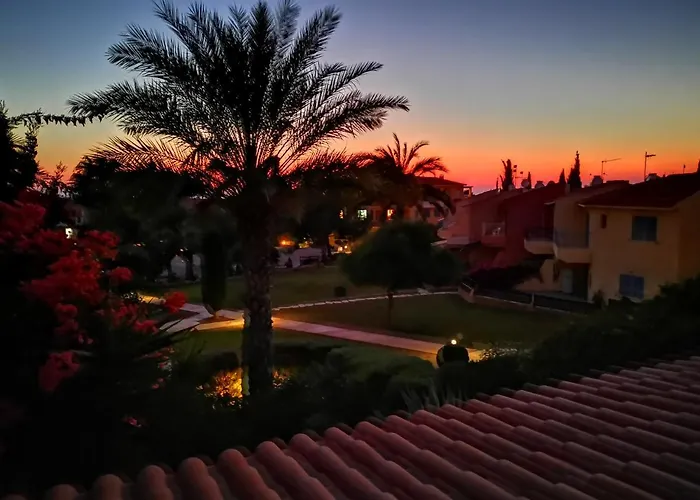 103 Regina Gardens Lägenhet